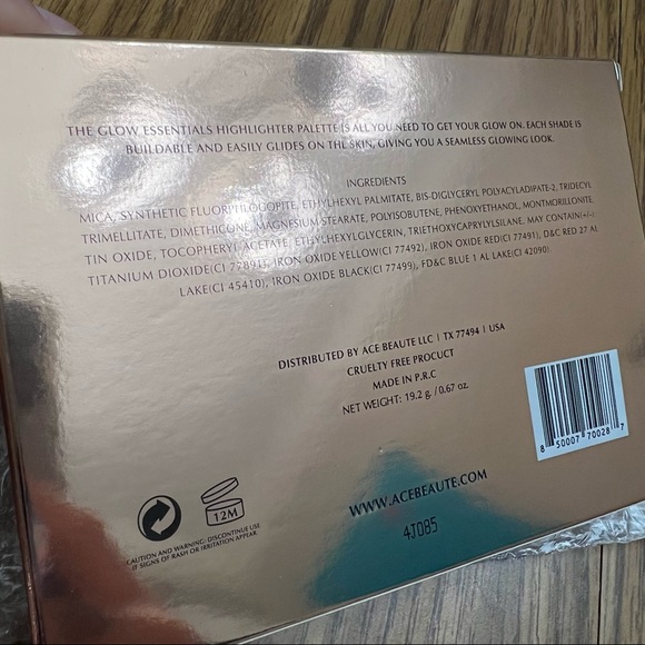 NIB ACE Beaute Glow Essentials Highlighter Palette - Picture 9 of 10